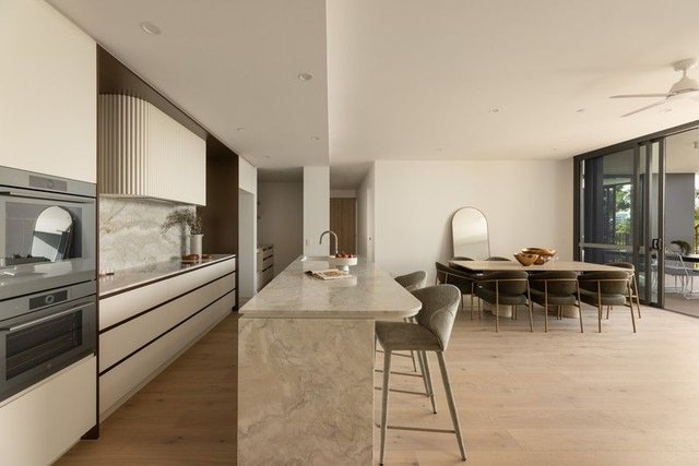 10405/600 Coronation Drive, QLD 4066