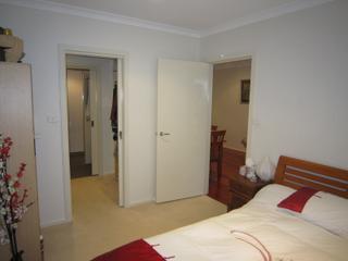 Bedroom to Robe (2014-08-07)