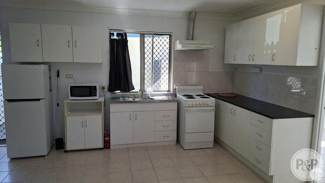 1/350-358 Sturt Street, QLD 4810