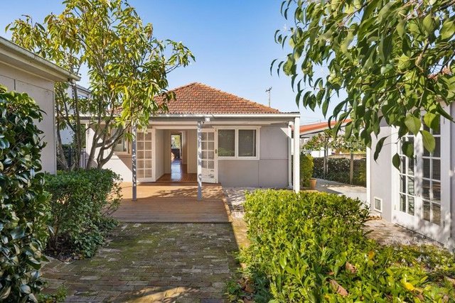 5 Stanley  Street, NSW 2112