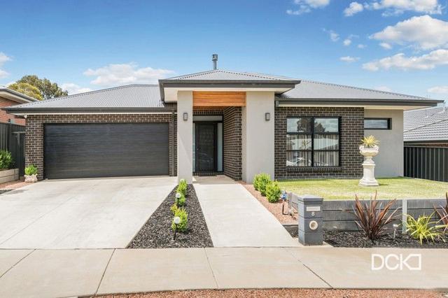 8 Birdwood  Close, VIC 3556