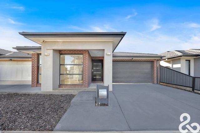 24 Bombala Crescent, VIC 3064