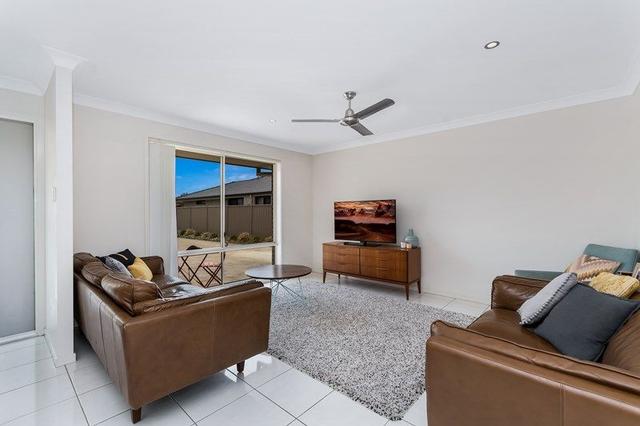 2/24 Kookaburra Court, NSW 2464