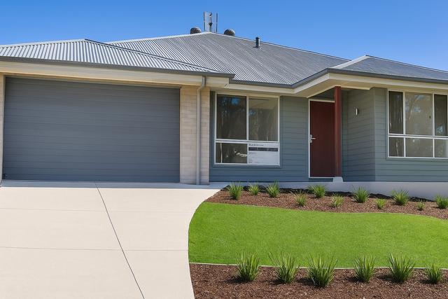 14 Sebbens Cres, NSW 2536