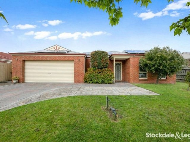 64 Sandalwood Drive, VIC 3810
