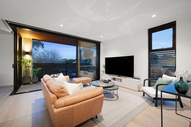 205/21 Riversdale Road, VIC 3122