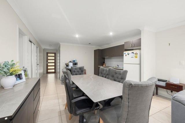 5A Reagan Close, QLD 4209