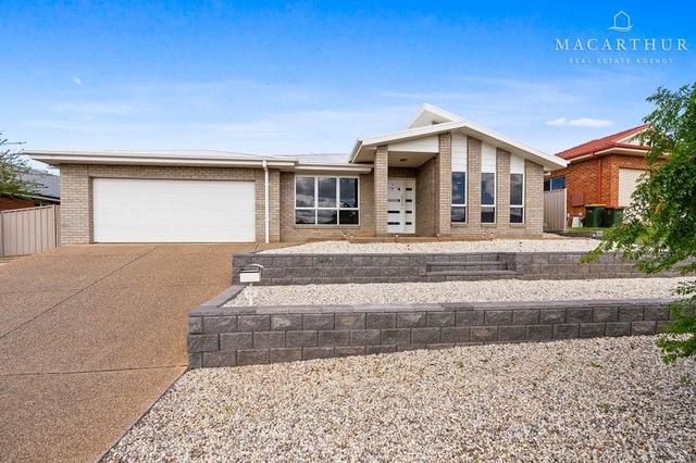 46 Yarrawah Crescent, NSW 2650