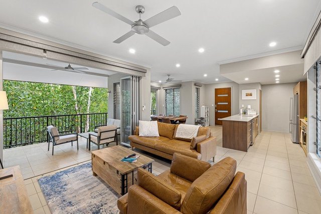4/110 Harbour Drive, QLD 4879