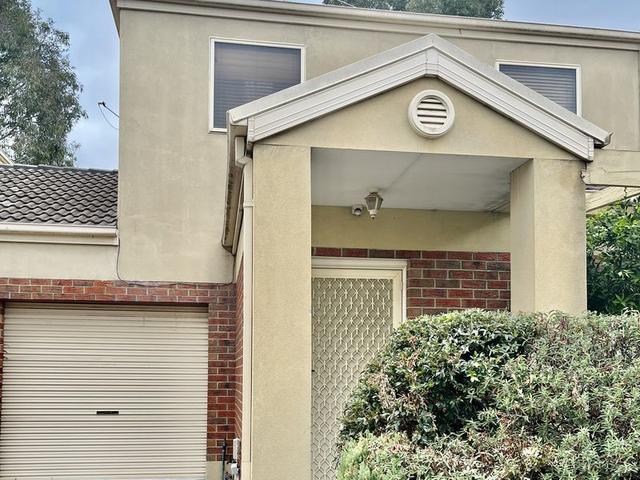4/8 Willgilson Court, VIC 3166