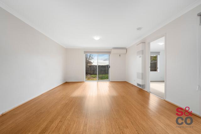 8 Refshauge Crescent, ACT 2615