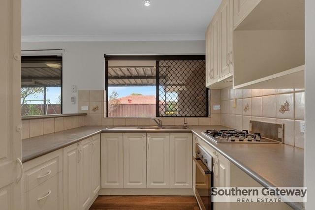 1 Youngs Place, WA 6167