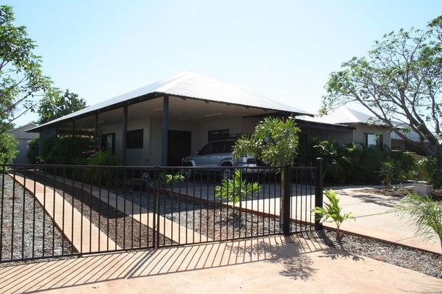 6 Bloodwood Crescent, WA 6728