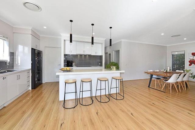 17 Healy Avenue, VIC 3429