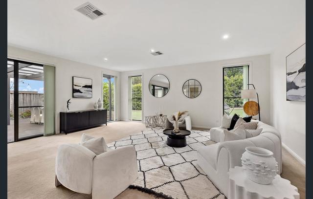 16 Anoushka Place, NSW 2085