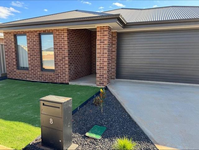 8 Windfall Way, VIC 3500