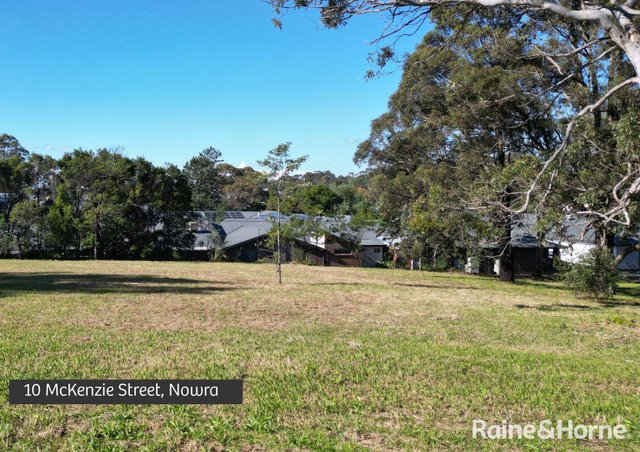 10 McKenzie Street, NSW 2541