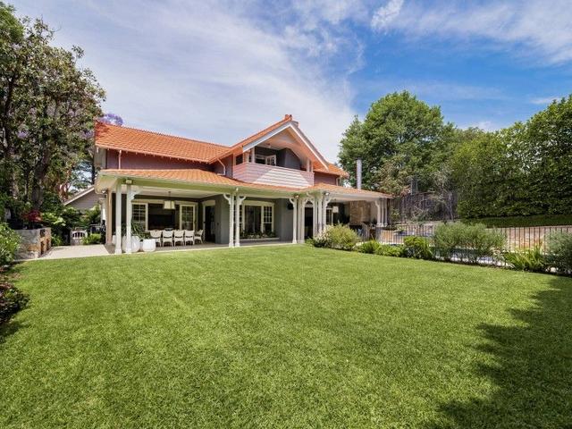 4 Treatts Road, NSW 2070