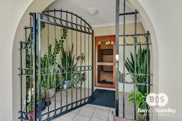 32 Parade Road, WA 6230