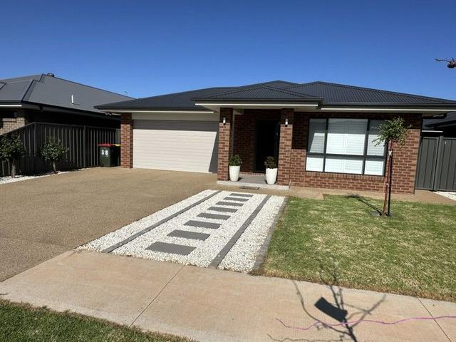 38 Hardiman Way, NSW 2680