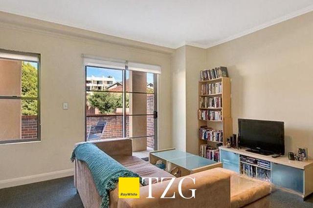 18/10 Webb Street, NSW 2132