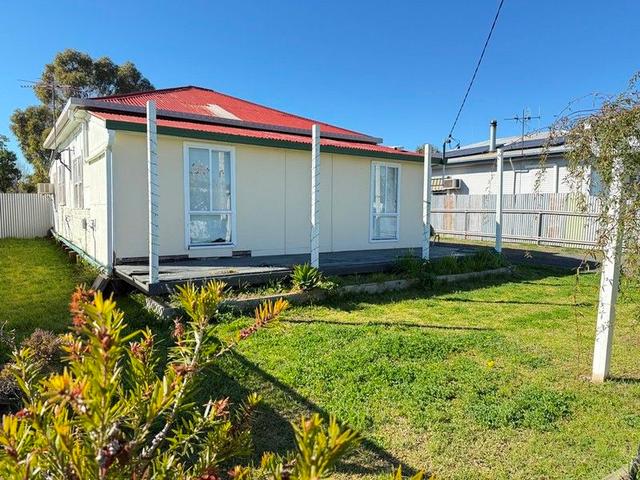 12 Strickland Street, NSW 2827