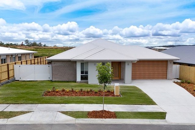 73 Falcon Cct, QLD 4280