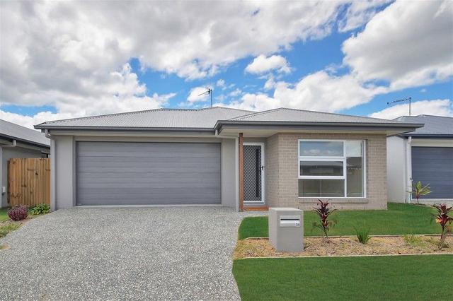 38 Howe Circuit, QLD 4133