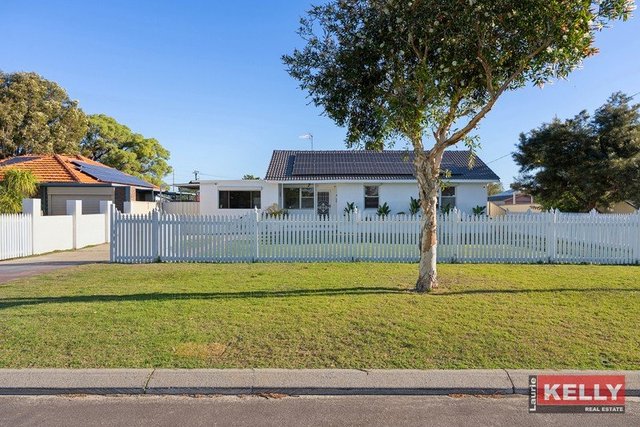 8 Burns Street, WA 6105