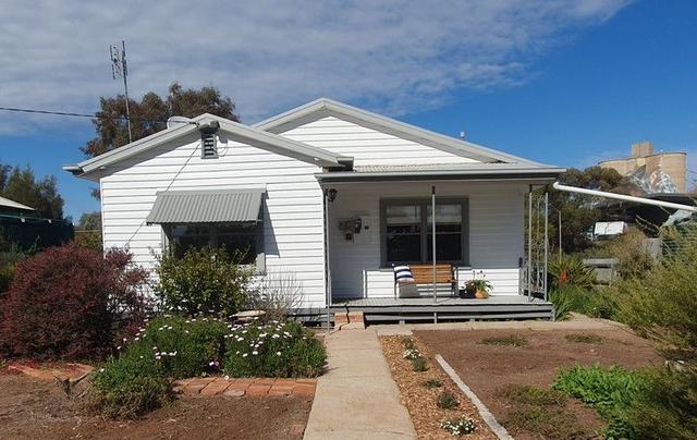 6-10 Bart Street, VIC 3529