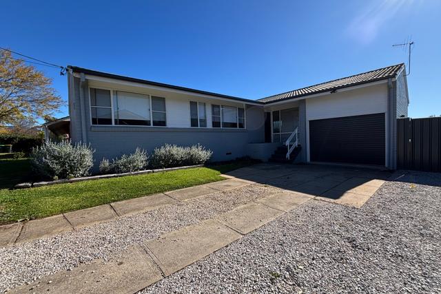 13 Carolina Crescent, NSW 2850