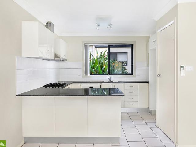 9/15-17 Woodlawn Avenue, NSW 2500