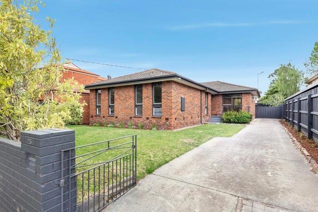 25 Manchester Grove, VIC 3163