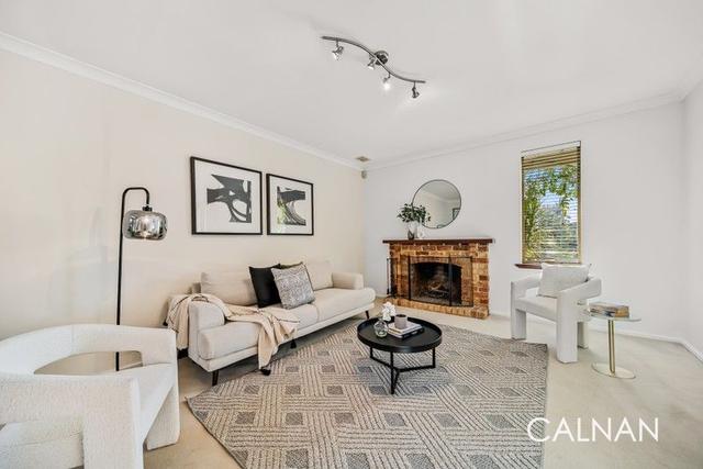 6 Urlich Close, WA 6149