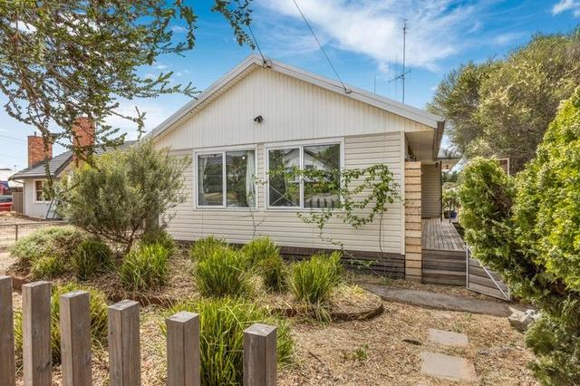 12 Swan Street, VIC 3550