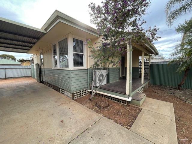 4/132 Moran Street, WA 6432