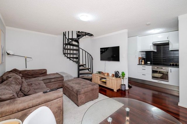 17/60 Smith Street, WA 6003