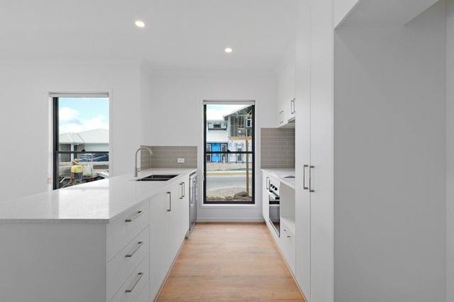 93 Blue Drive, QLD 4551