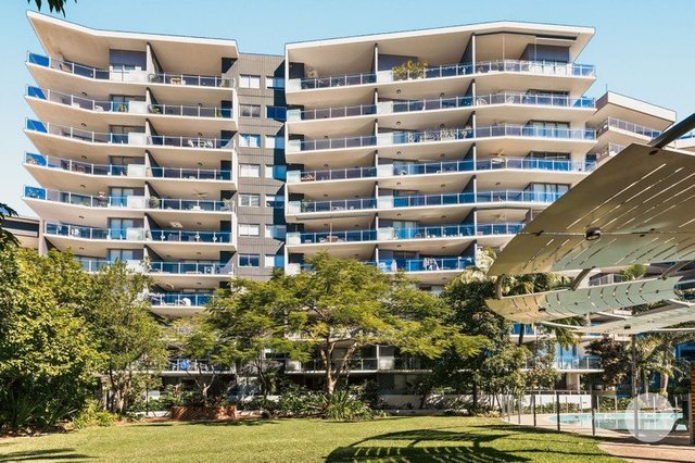 20202/11-15 Beesley Street, QLD 4101