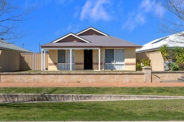 11 Stillwater Street, WA 6110