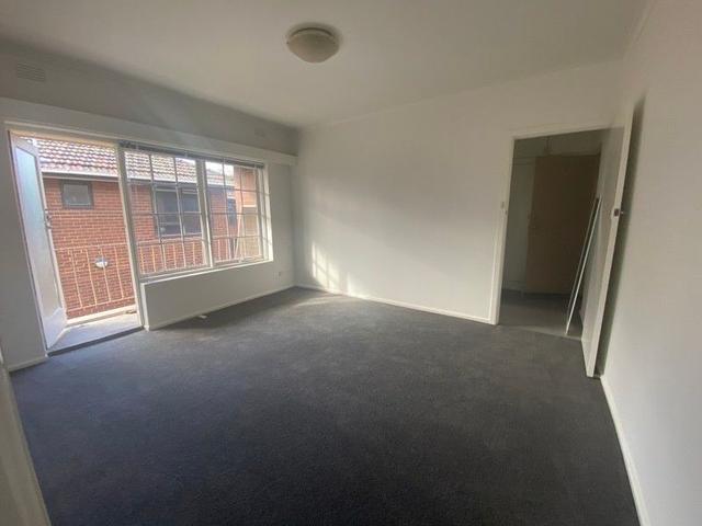 8/19 Sydney Street, VIC 3163