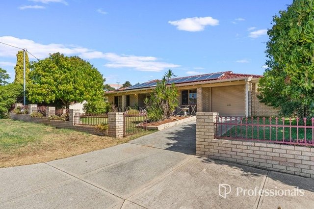 39 Christowe Drive, WA 6056