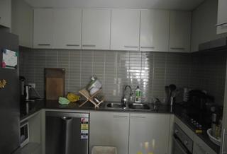 Kitchen (2011-12-02)