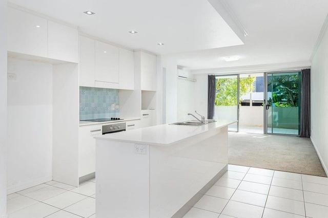 21/1 Gaven Crescent, QLD 4218