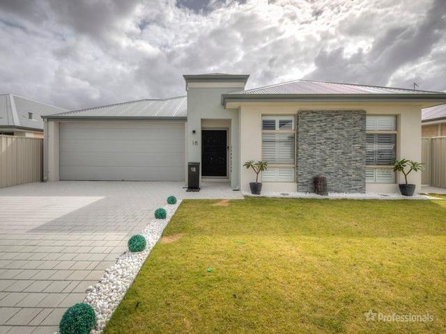 18 Serene Way, WA 6035