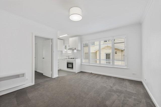 4/14 Oak Street, VIC 3122