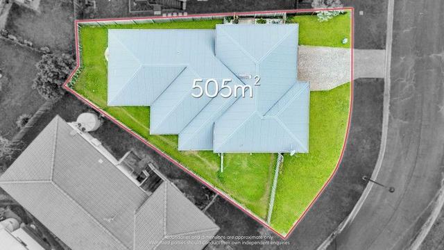 24 Summit Parade, QLD 4207