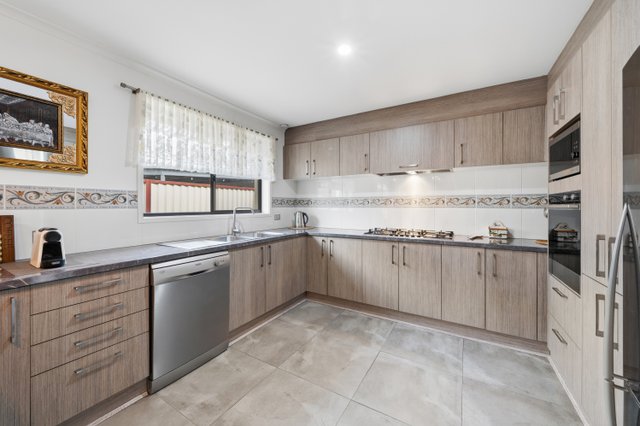 17 Brittlebank Circuit, ACT 2906