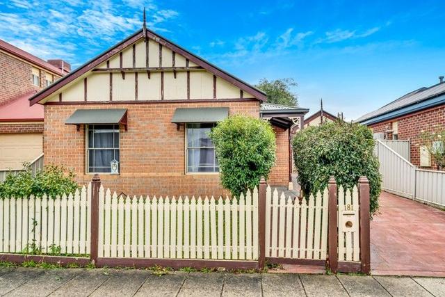 8 Park Lane, VIC 3064
