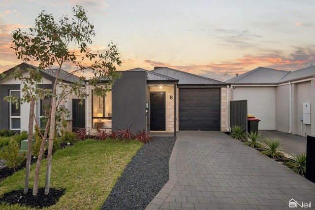 8 Encounter Road, WA 6122